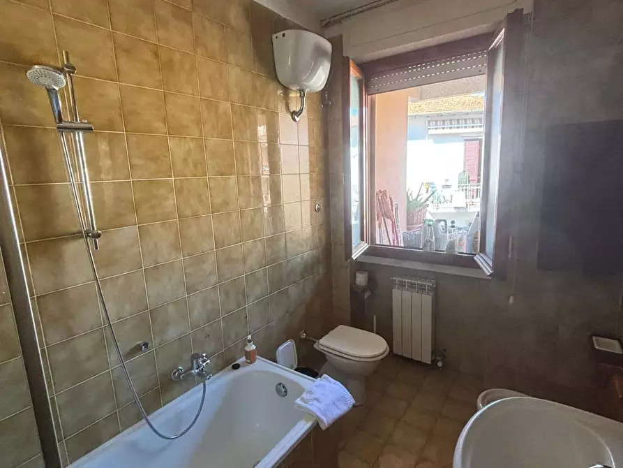 Immagine 5 di Appartamento in affitto  a Pisa