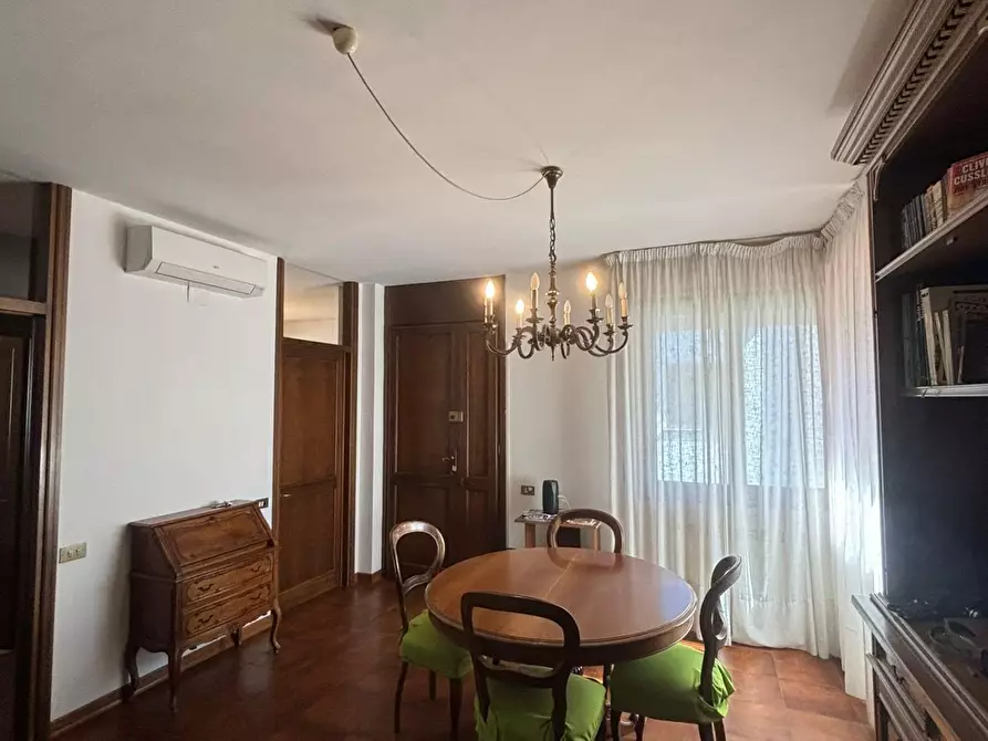 Immagine 4 di Appartamento in affitto  a Pisa