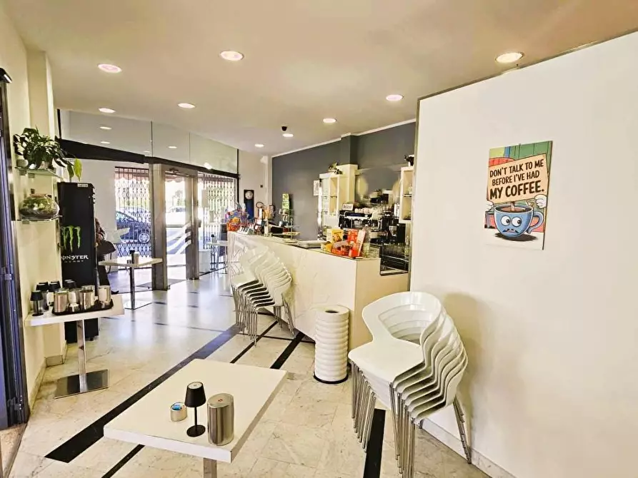 Immagine 6 di Bar / Ristorante in vendita  a Massa