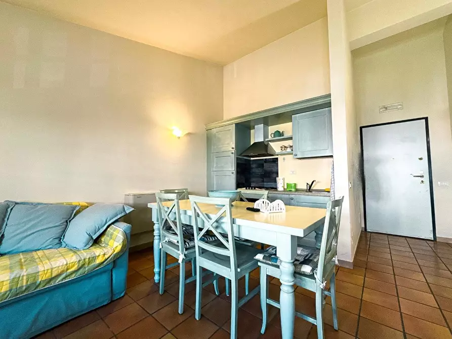 Immagine 6 di Appartamento in vendita  a Pisa