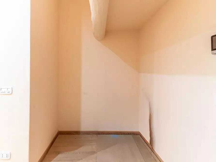 Immagine 14 di Appartamento in vendita  a Empoli