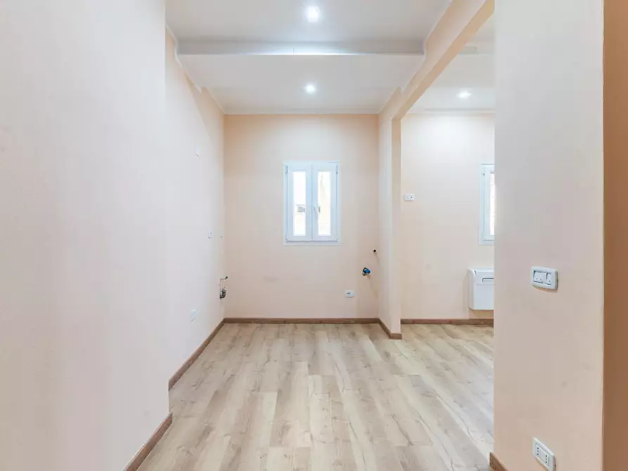 Immagine 12 di Appartamento in vendita  a Empoli