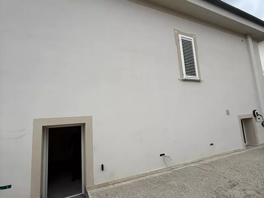 Immagine 9 di Villa in vendita  a Fucecchio