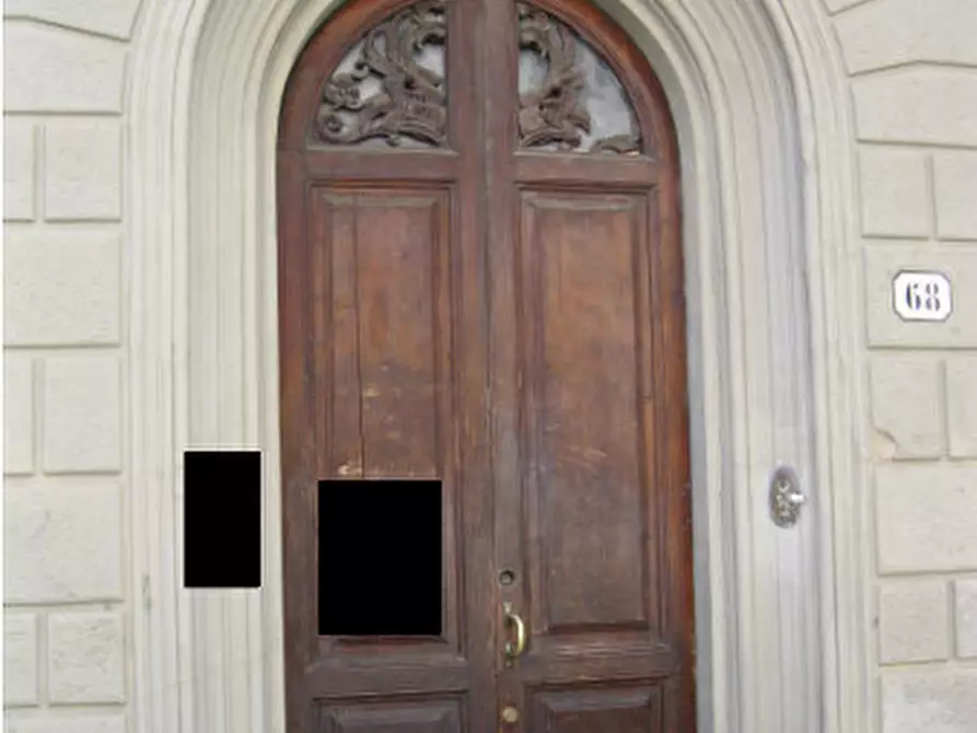 Immagine 2 di Appartamento in vendita  a Firenze