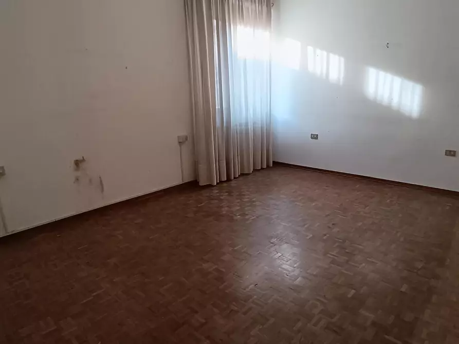 Immagine 14 di Appartamento in vendita  a Empoli