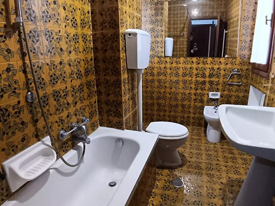 Immagine 12 di Appartamento in vendita  a Empoli