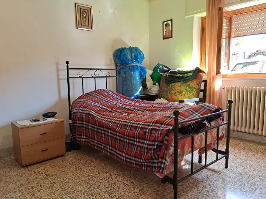 Immagine 21 di Villa in vendita  a Lucca