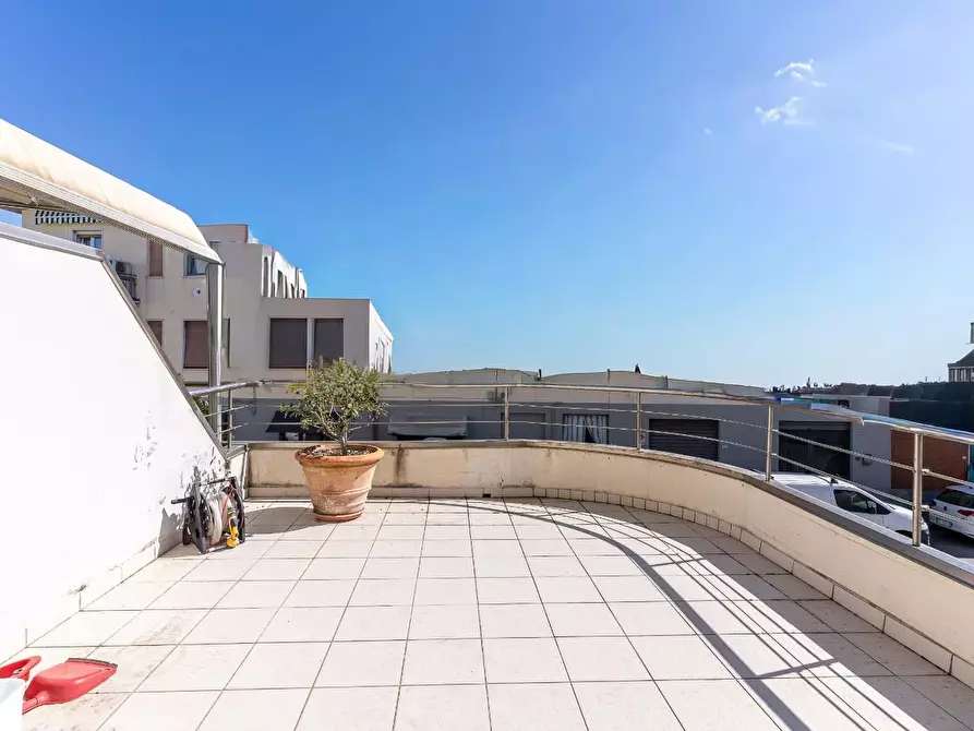 Immagine 28 di Appartamento in vendita  a Empoli