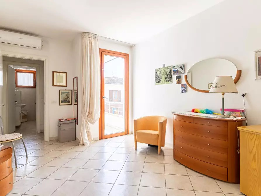 Immagine 22 di Appartamento in vendita  a Empoli