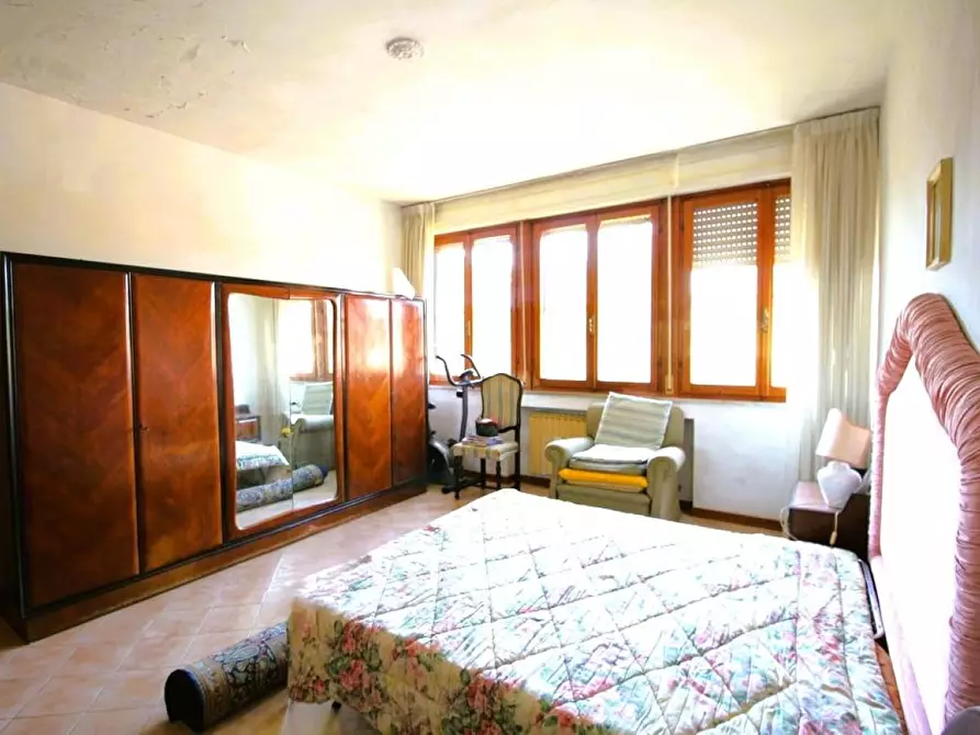 Immagine 3 di Villetta a schiera in vendita  a Pisa