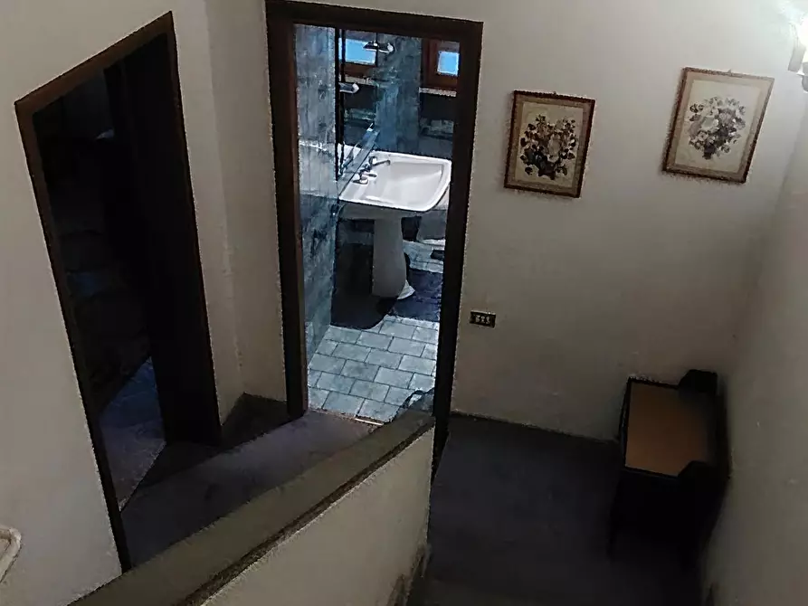 Immagine 15 di Villetta a schiera in vendita  a Pisa