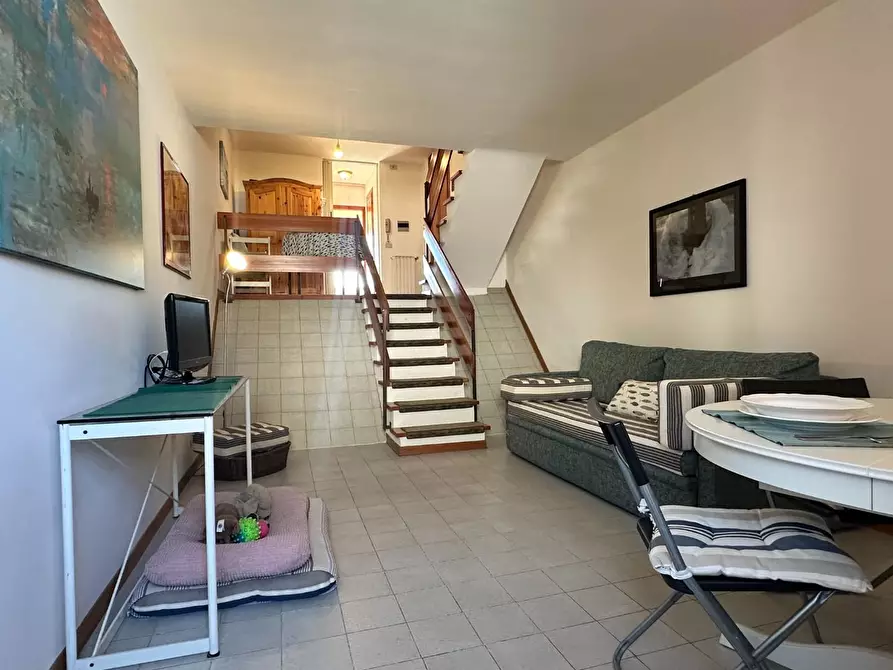 Immagine 6 di Appartamento in vendita  a Rosignano Marittimo