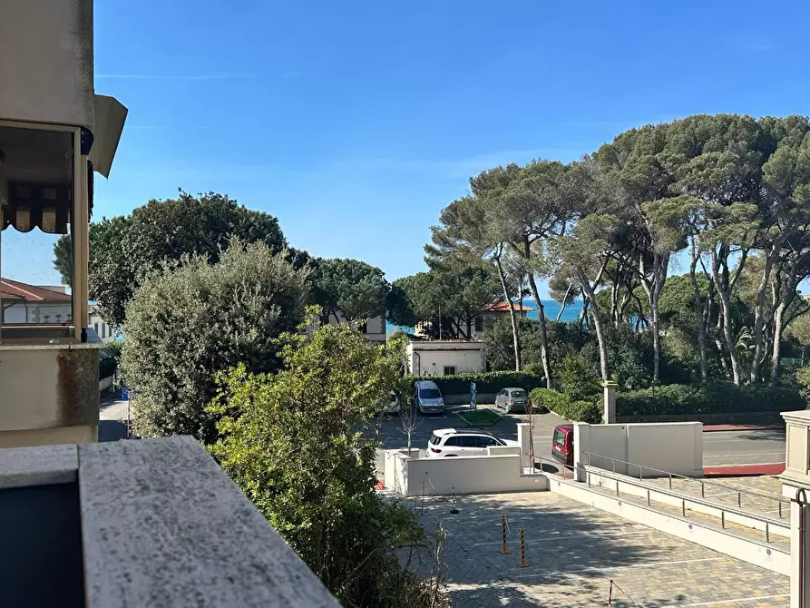 Immagine 19 di Appartamento in vendita  a Rosignano Marittimo