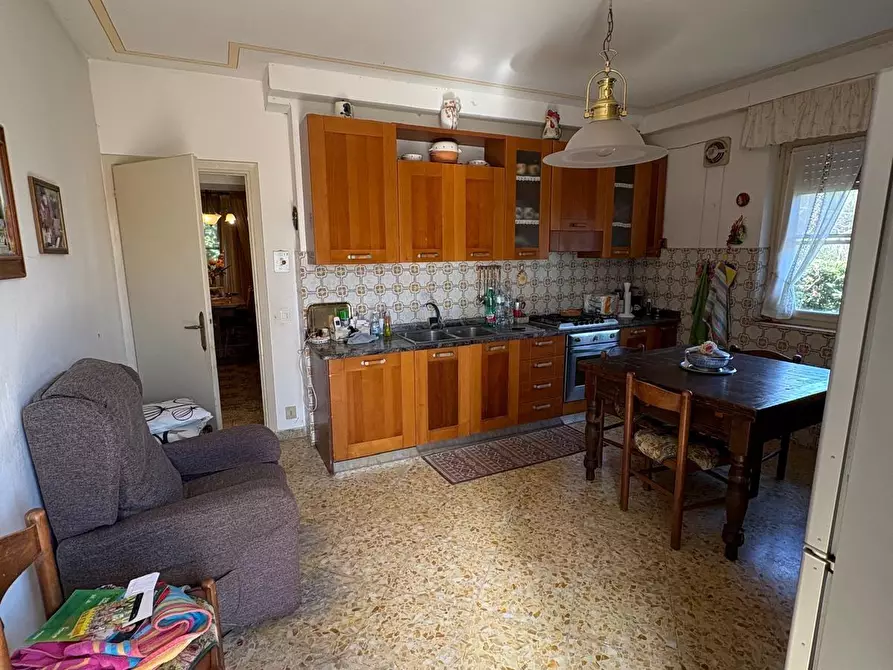 Immagine 16 di Casa colonica in vendita  a Campiglia Marittima