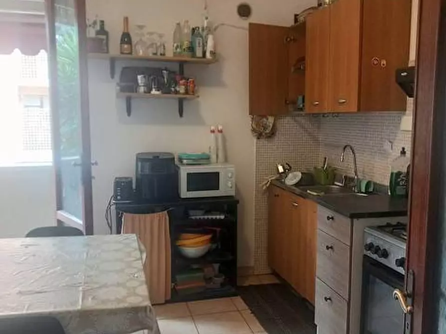 Immagine 2 di Appartamento in vendita  a Pisa