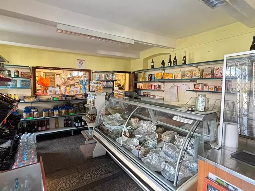 Immagine 65 di Appartamento in vendita  a Capannori