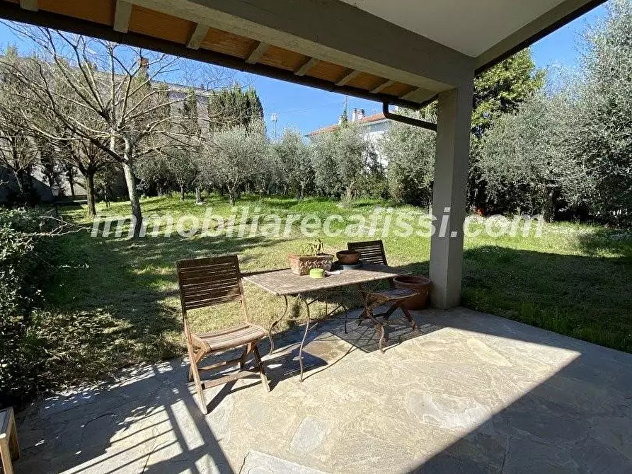 Immagine 34 di Casa bifamiliare in vendita  a Carmignano