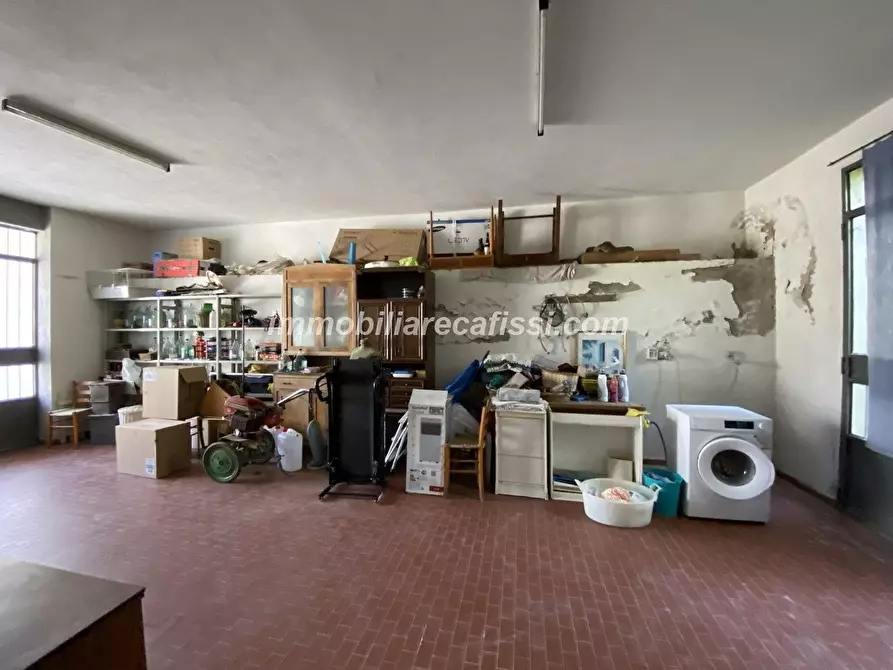 Immagine 32 di Casa bifamiliare in vendita  a Carmignano
