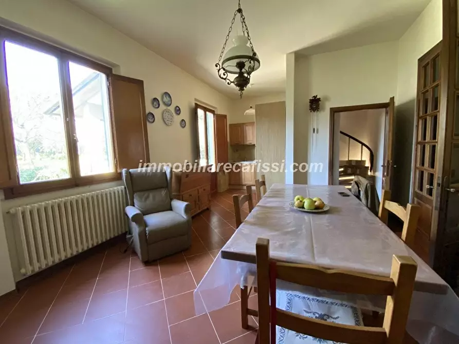 Immagine 9 di Casa bifamiliare in vendita  a Carmignano