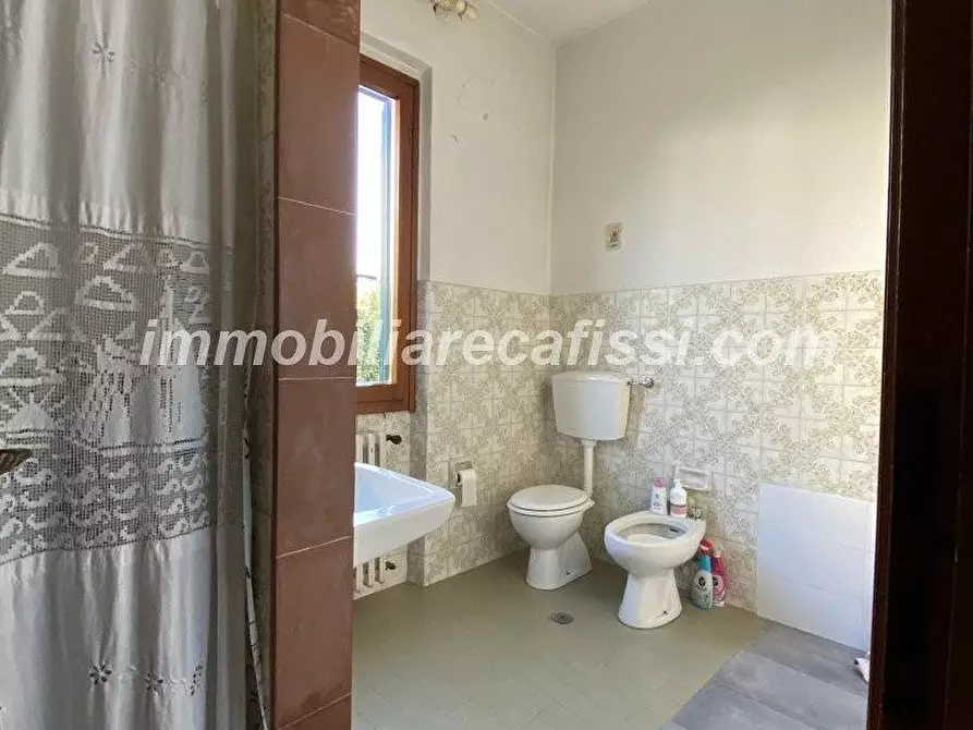 Immagine 24 di Casa bifamiliare in vendita  a Carmignano