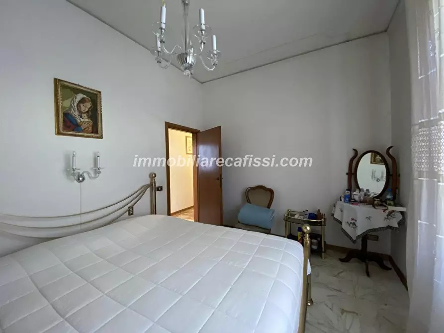 Immagine 20 di Casa bifamiliare in vendita  a Carmignano