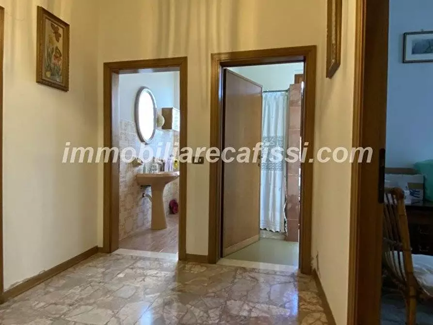 Immagine 15 di Casa bifamiliare in vendita  a Carmignano