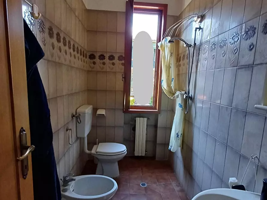 Immagine 13 di Villetta a schiera in vendita  a Empoli