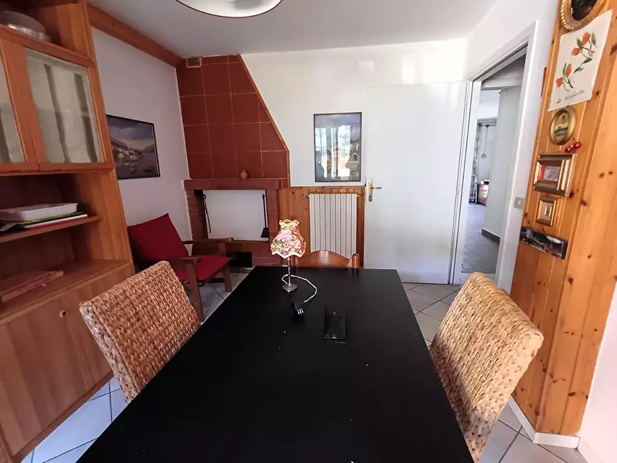 Immagine 10 di Villetta a schiera in vendita  a Empoli