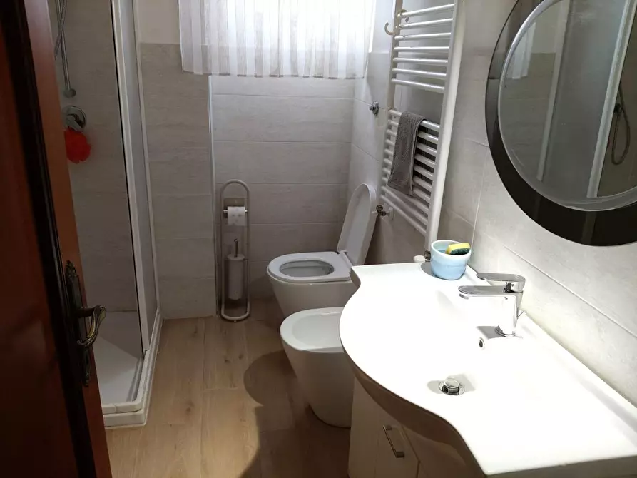 Immagine 15 di Appartamento in affitto  a Rosignano Marittimo