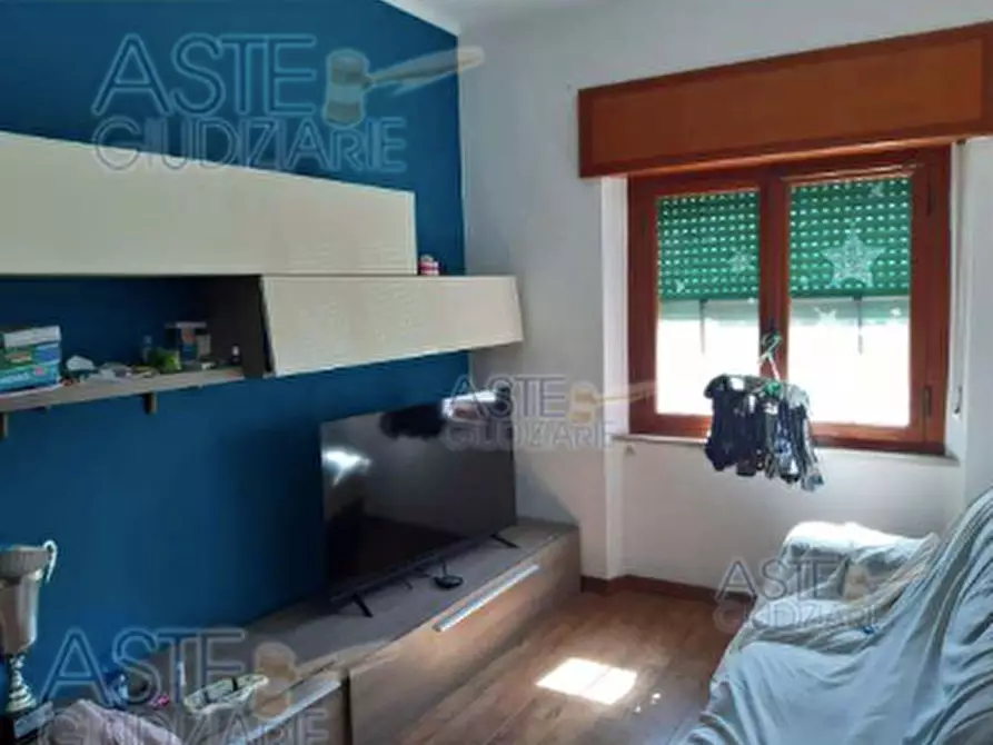 Immagine 8 di Appartamento in vendita  a Livorno