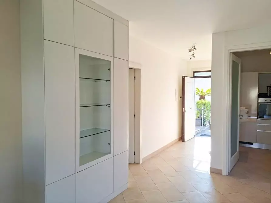 Immagine 4 di Appartamento in vendita  a Camaiore