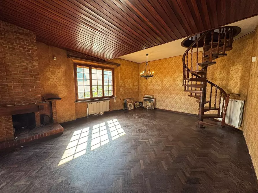 Immagine 2 di Casa indipendente in vendita  a Calcinaia