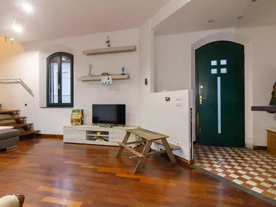 Immagine 2 di Terratetto in vendita  a Cascina