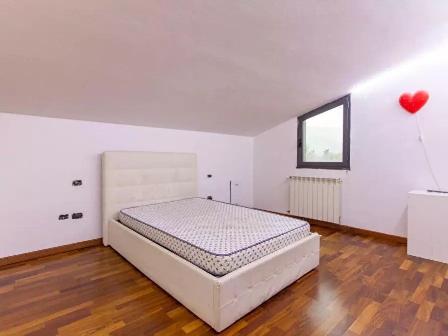 Immagine 26 di Terratetto in vendita  a Cascina