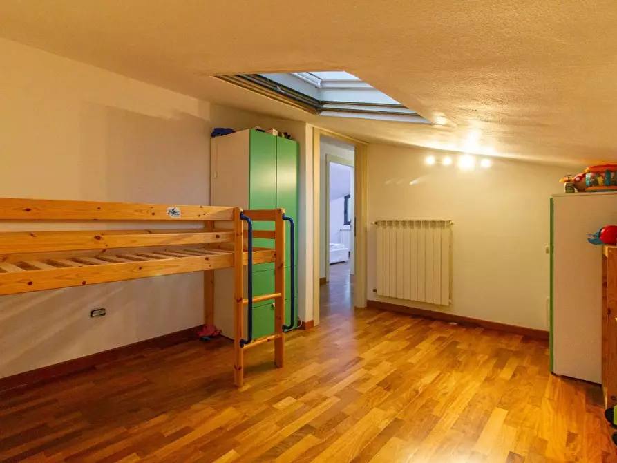 Immagine 30 di Terratetto in vendita  a Cascina