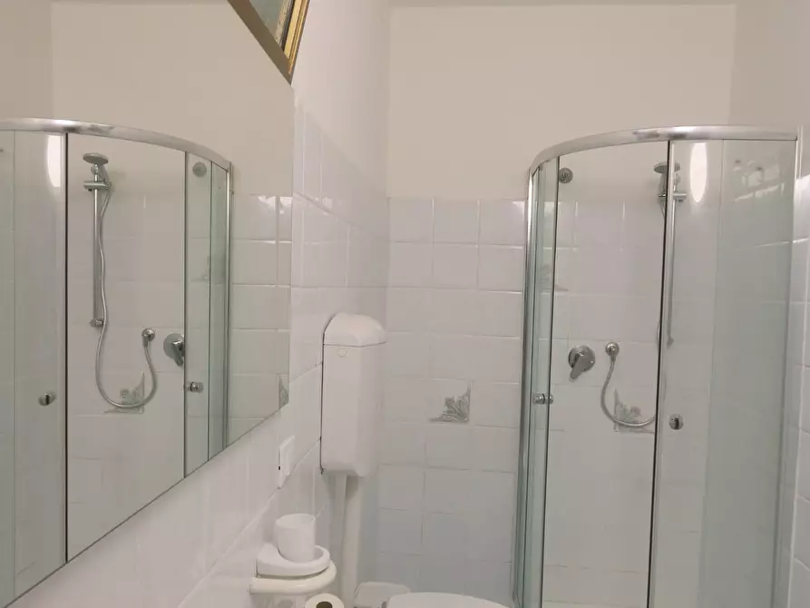 Immagine 14 di Appartamento in affitto  a Cascina