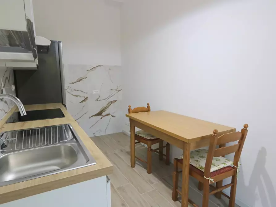 Immagine 3 di Appartamento in affitto  a Cascina