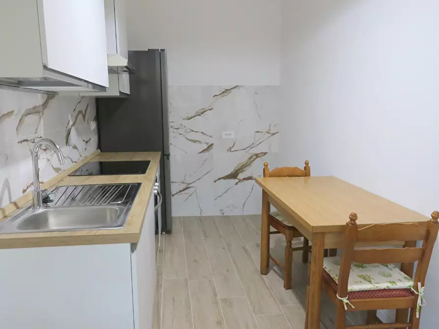 Immagine 8 di Appartamento in affitto  a Cascina