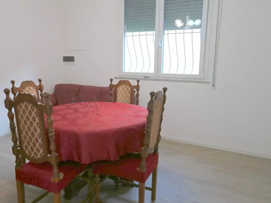 Immagine 6 di Appartamento in affitto  a Cascina