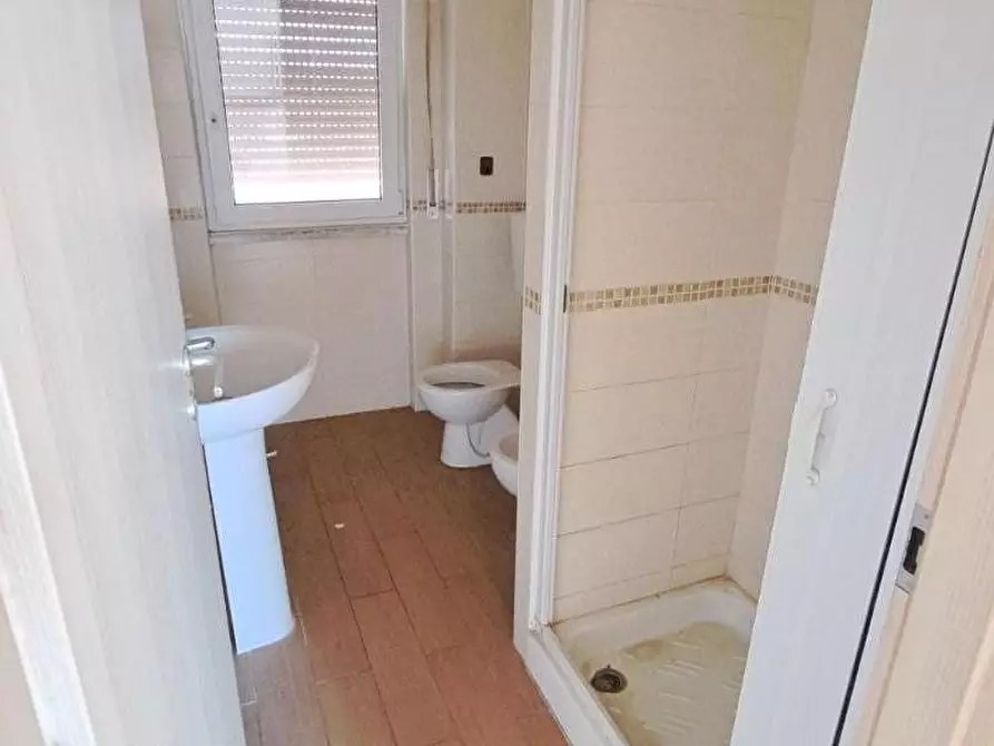 Immagine 9 di Appartamento in vendita  a Rosignano Marittimo