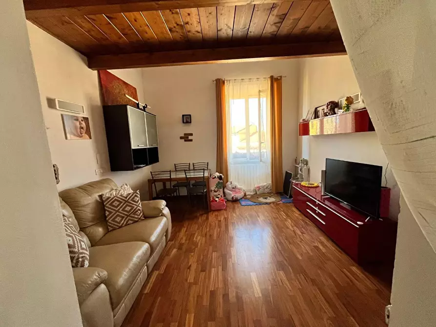 Immagine 4 di Appartamento in vendita  a Livorno