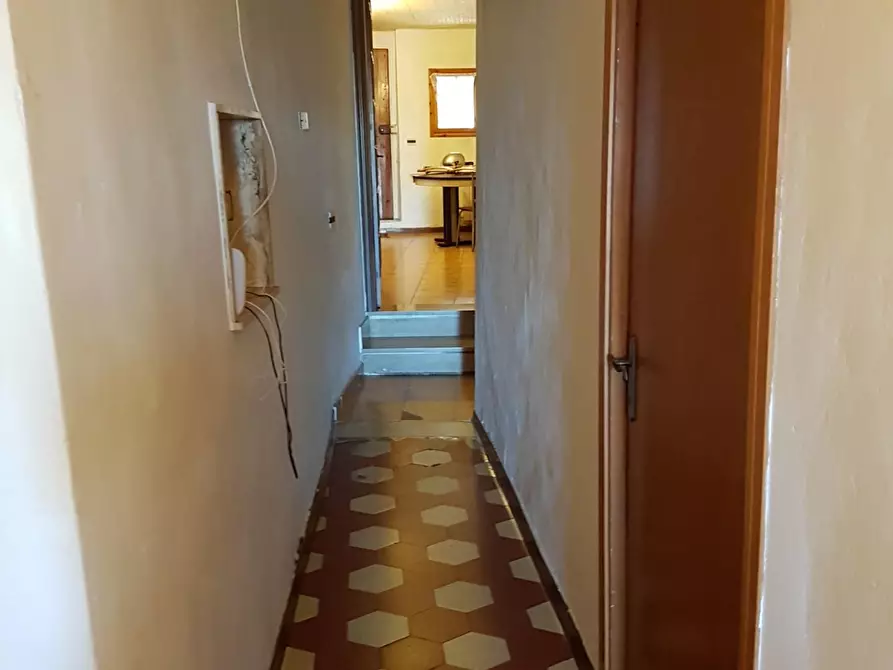 Immagine 5 di Appartamento in affitto  a Siena