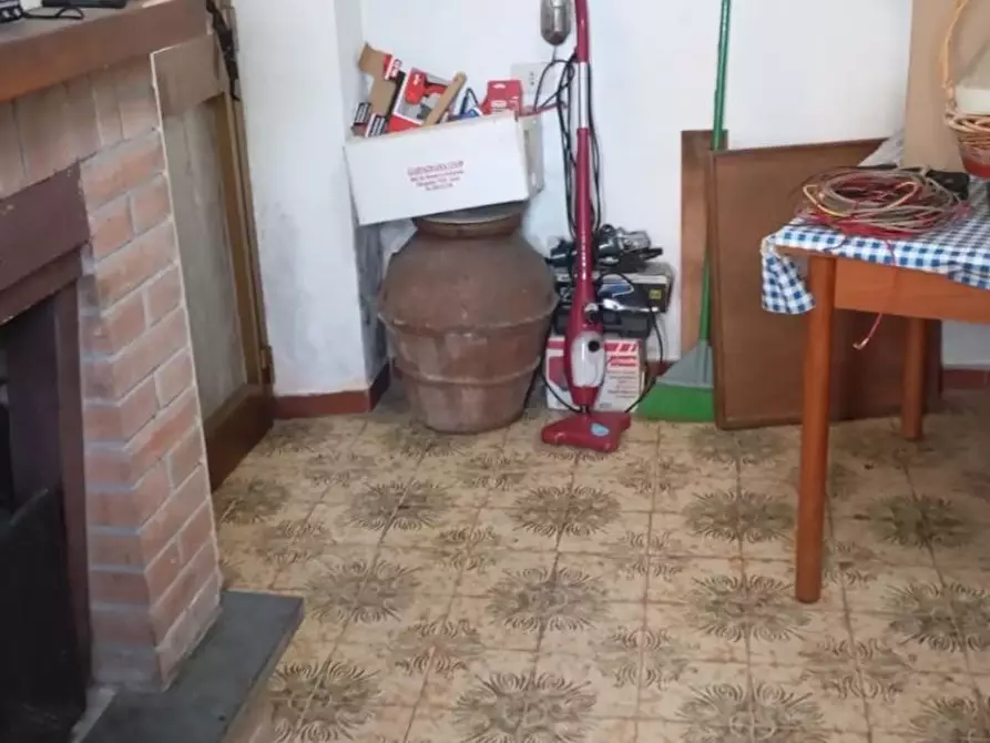 Immagine 10 di Terratetto in vendita  a Camaiore