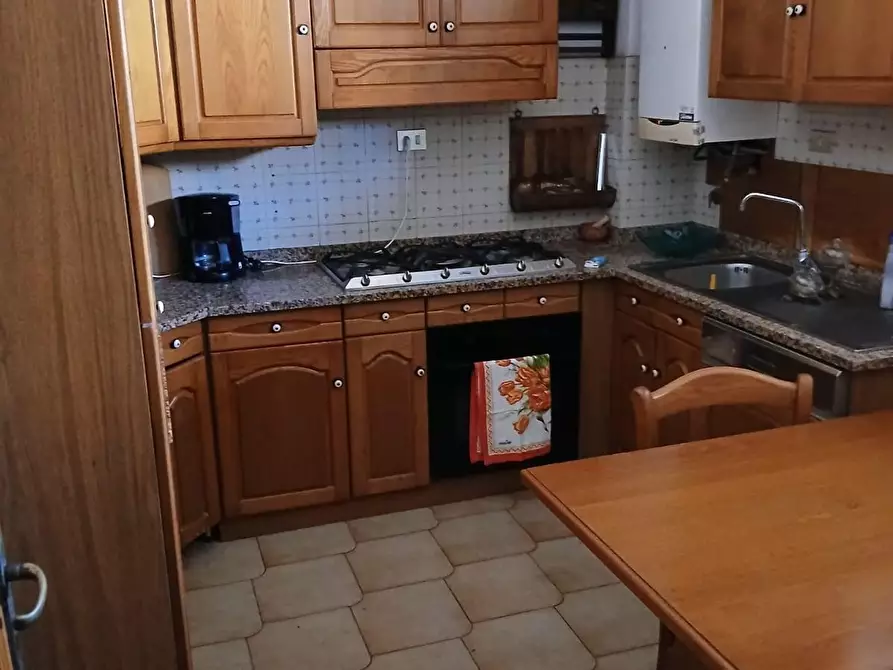 Immagine 5 di Appartamento in vendita  a Rosignano Marittimo