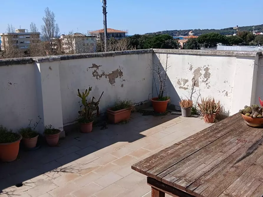 Immagine 13 di Appartamento in vendita  a Rosignano Marittimo