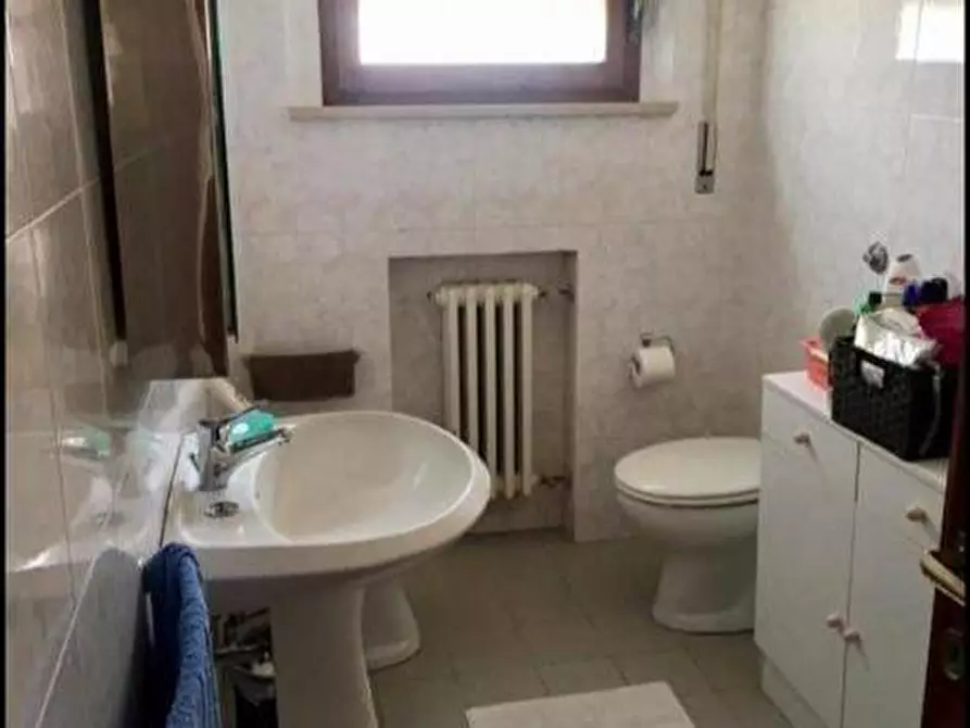 Immagine 9 di Appartamento in affitto  a Siena