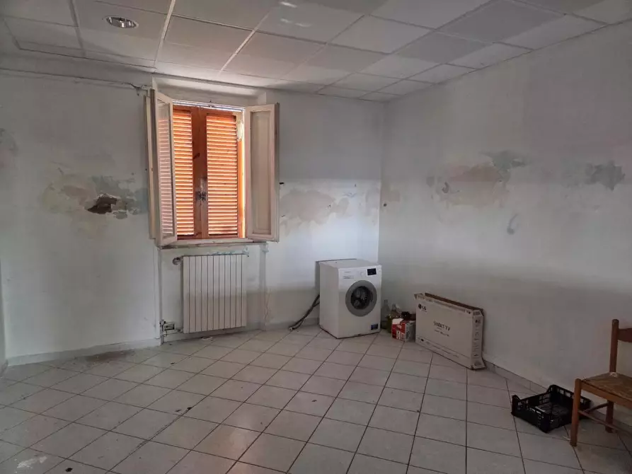 Immagine 3 di Appartamento in vendita  a Cecina