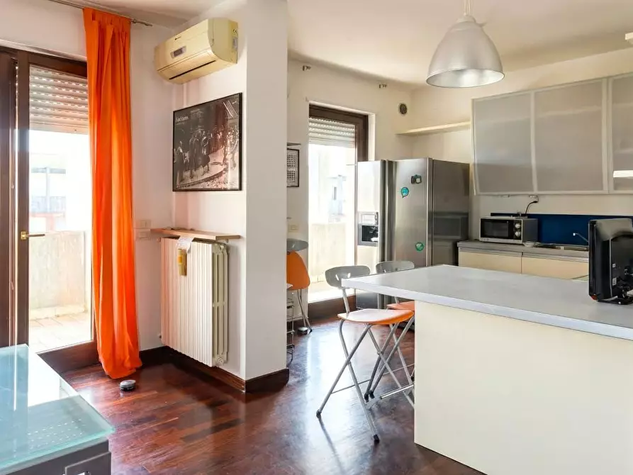 Immagine 4 di Appartamento in vendita  a Lecce