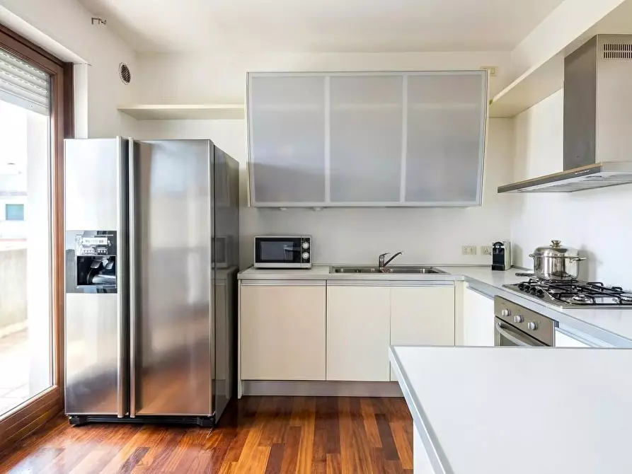 Immagine 1 di Appartamento in vendita  a Lecce