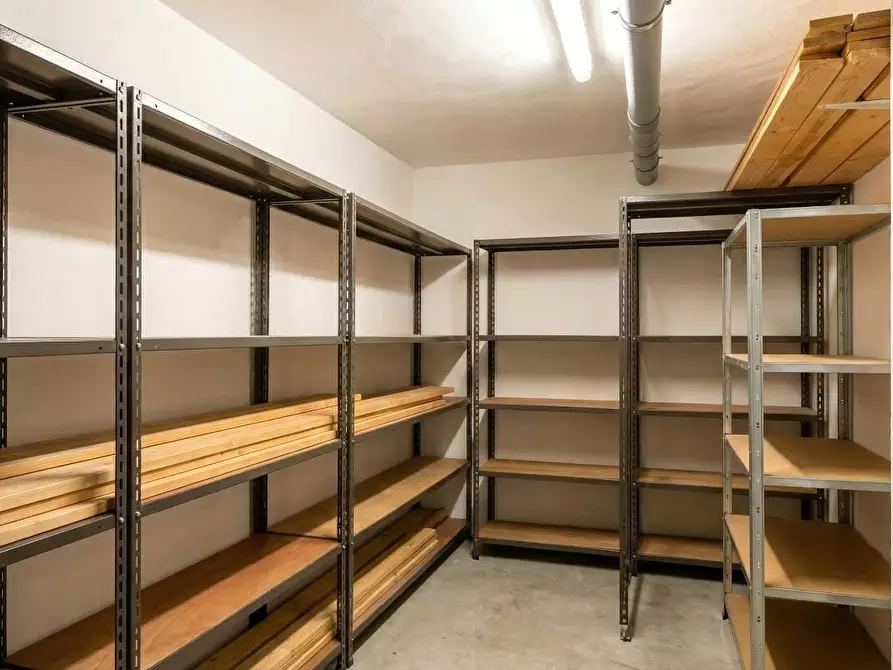 Immagine 29 di Appartamento in vendita  a Lecce